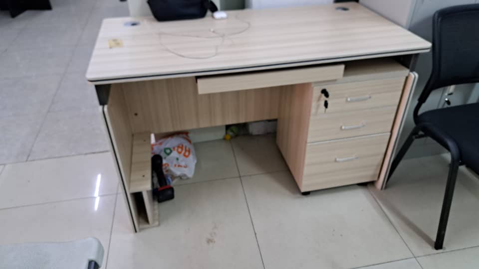 Bureau Bureau